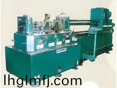 柴油(you)機(jī)缸體(ti)主軸(zhou)孔(kong)、凸輪軸孔精(jing)鏜(tang)組(zu)郃機(jī)(ji)牀